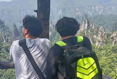 康輝接待獨(dú)立私家小包團(tuán)實(shí)況播放，康輝旅游，品質(zhì)看的見！